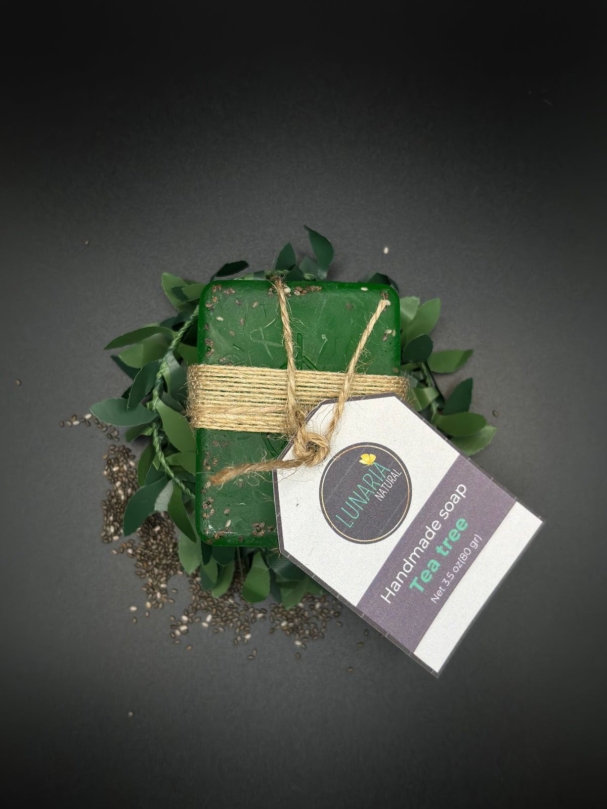 Jabón de árbol de té hecho a mano
